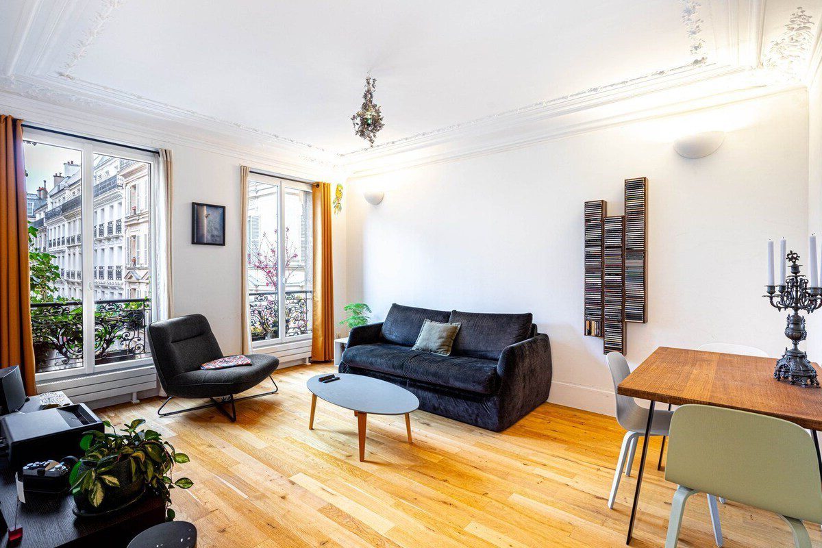 a room with a table and chairs