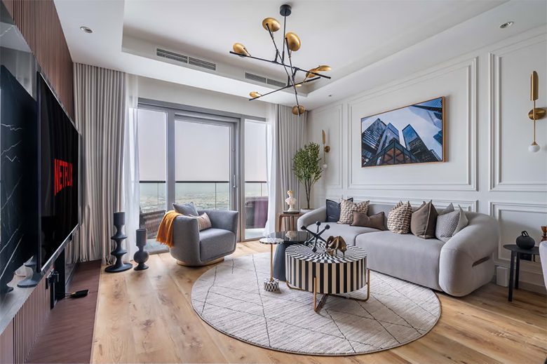 Luxury living with stunning seaview