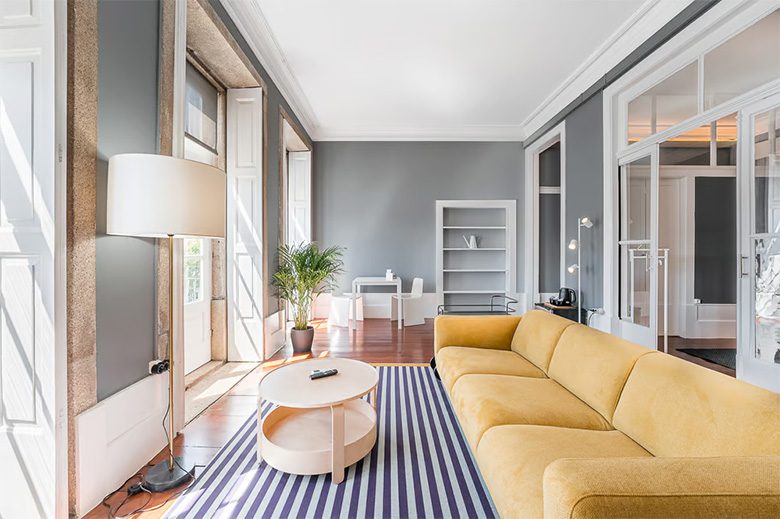 Innvict - Starboard river views